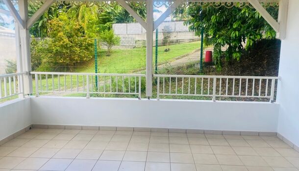 Appartement 3 pièces  à vendre Marigot (Le) 97225