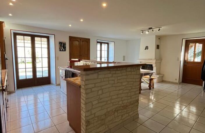 Maison À Vendre — photo 2