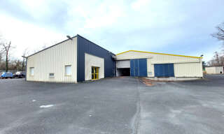 Local industriel  1812 m² à louer à Angoulême (16000)