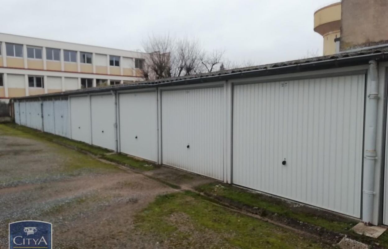 garage  pièces 12 m2 à louer à Châteauroux (36000)