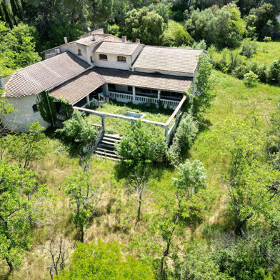 Maison 10 pièces 1100000 €