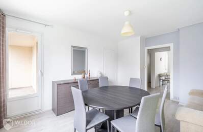 VILLEFRANCHE-SUR-SAÔNE - APPARTEMENT 3 PIECES — photo du bien