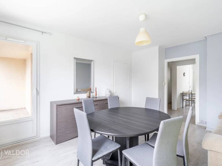 VILLEFRANCHE-SUR-SAÔNE - APPARTEMENT 3 PIECES — photo 1