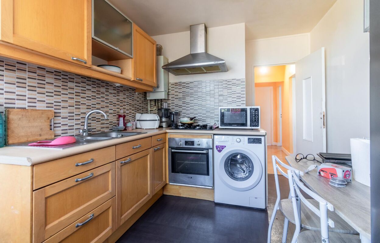 appartement 4 pièces 67 m2 à vendre à Saint-Cyr-l'École (78210)