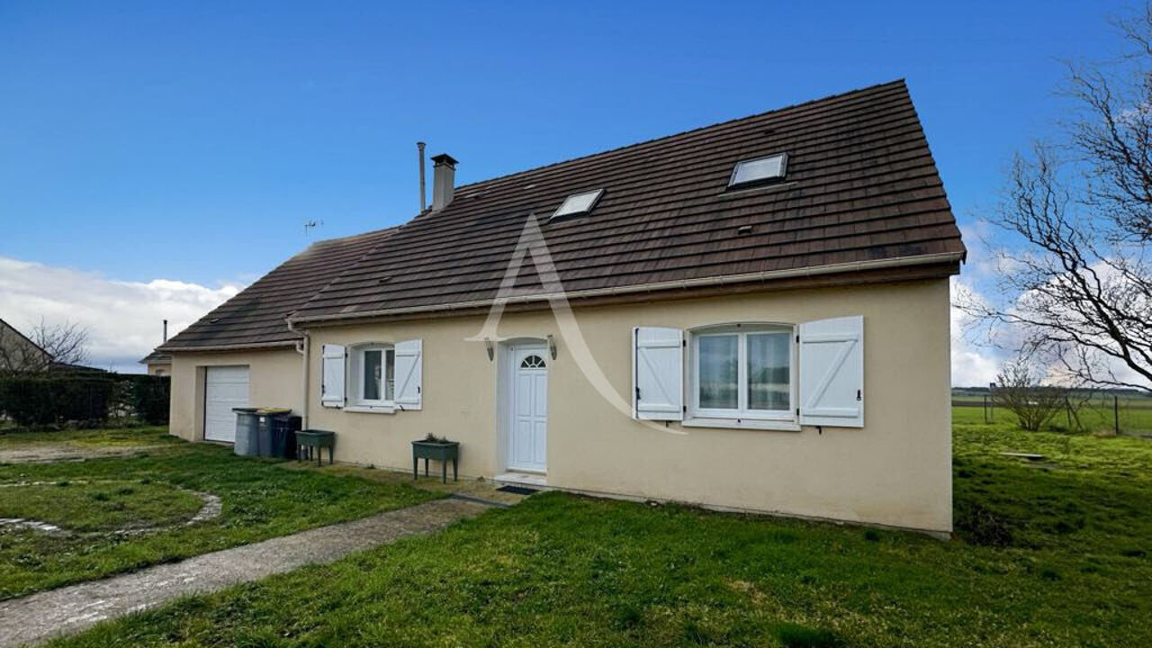 maison 5 pièces 111 m2 à vendre à Étrépagny (27150)