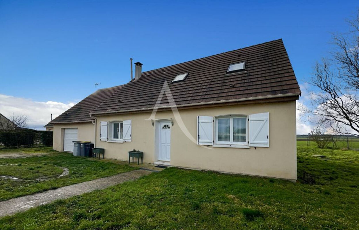 maison 5 pièces 111 m2 à vendre à Étrépagny (27150)