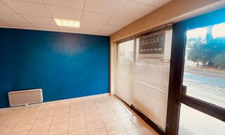 Commerce 4 Pièces 77 m² à louer à Fontaines-sur-Saône (69270)