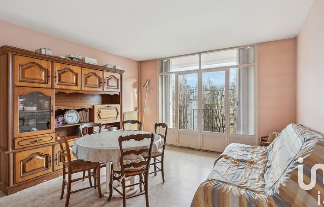 appartement 3 pièces 57 m2 à vendre à Ivry-sur-Seine (94200)
