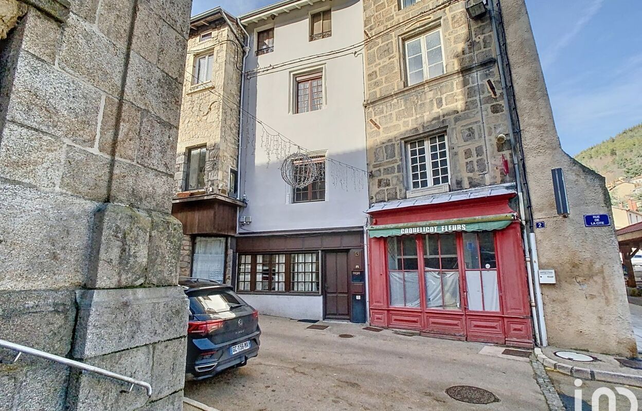 maison 6 pièces 137 m2 à vendre à Bourg-Argental (42220)