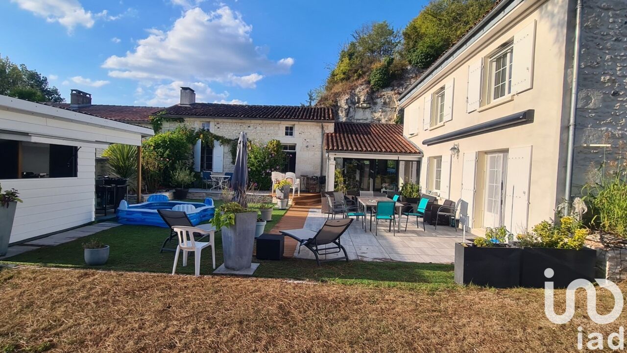 maison 7 pièces 198 m2 à vendre à Chaniers (17610)