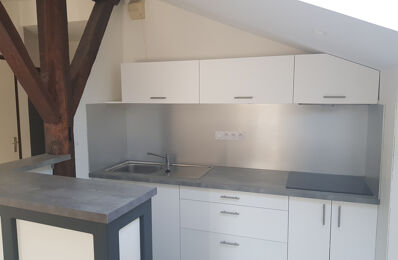 location appartement 440 € CC /mois à proximité de Uhart-Cize (64220)