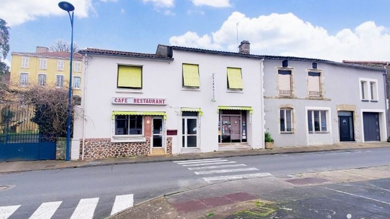 maison 12 pièces 450 m2 à vendre à La Châtaigneraie (85120)