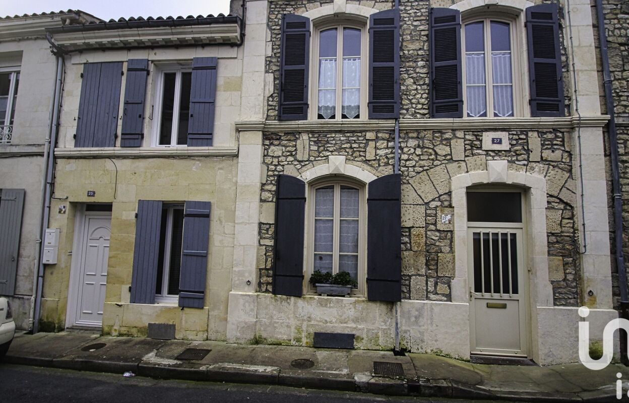 maison 6 pièces 127 m2 à vendre à Saint-Jean-d'Angély (17400)