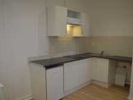 LOCATION : appartement T1 (25 m²) à SAINT PIERRE DES CORPS — photo 3