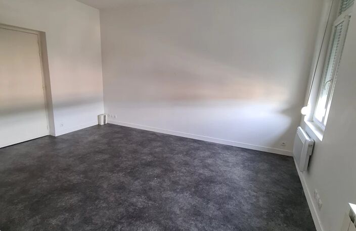 Location appartement  25 m² à Fourmies (59610) — photo 3