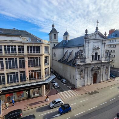 Appartement  410000 €