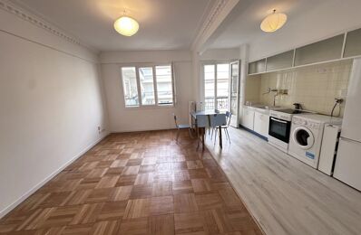 location appartement 1 750 € CC /mois à proximité de Saint-André-de-la-Roche (06730)