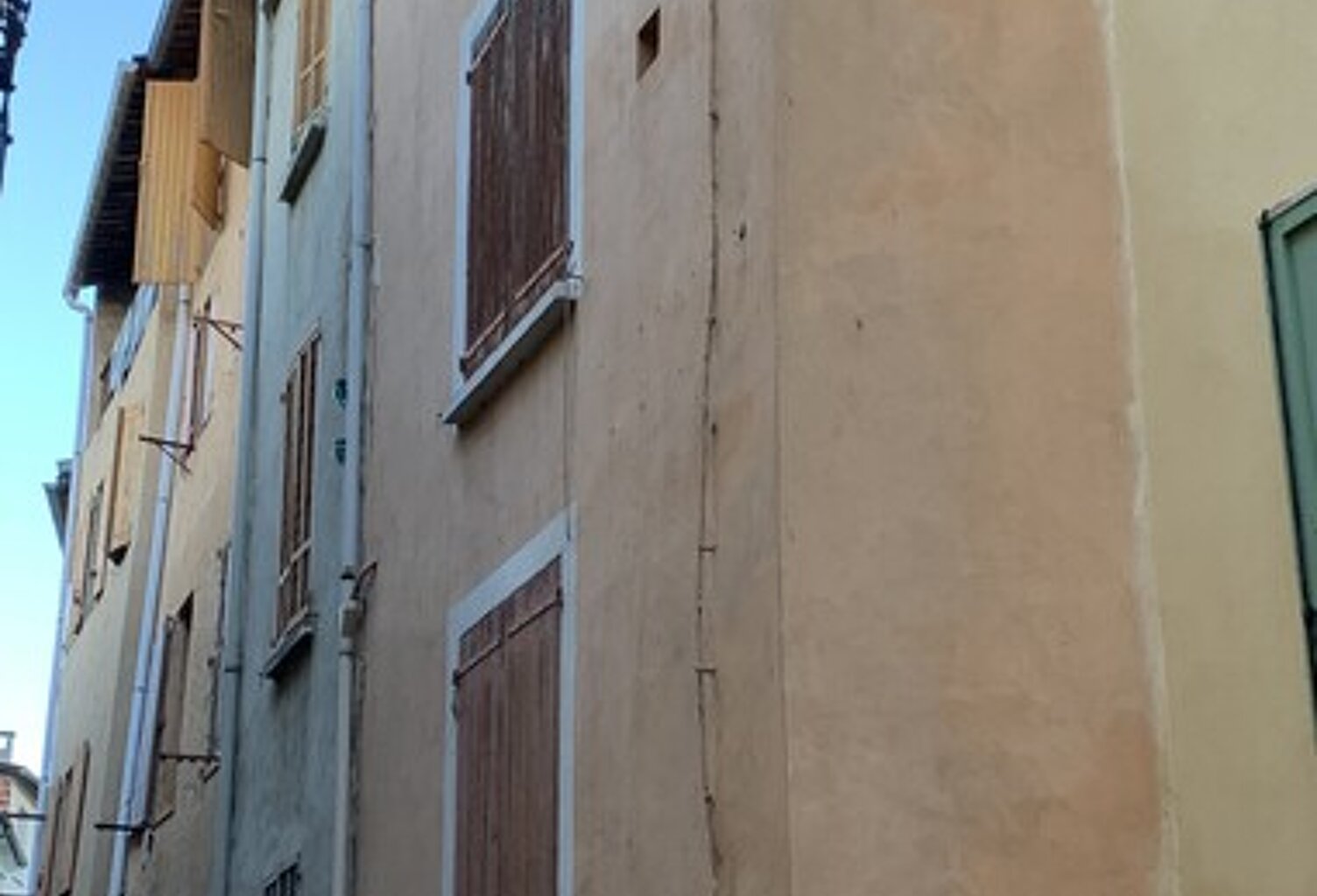 immeuble avec travaux — photo 1