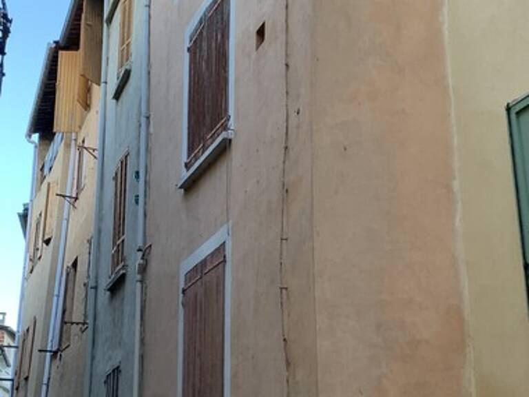 immeuble avec travaux — photo 1