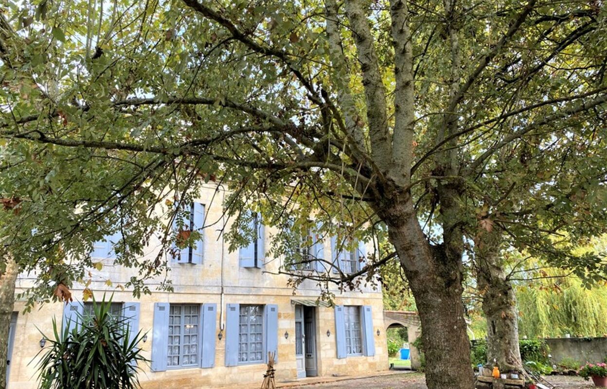 maison 8 pièces 231 m2 à vendre à Ludon-Médoc (33290)