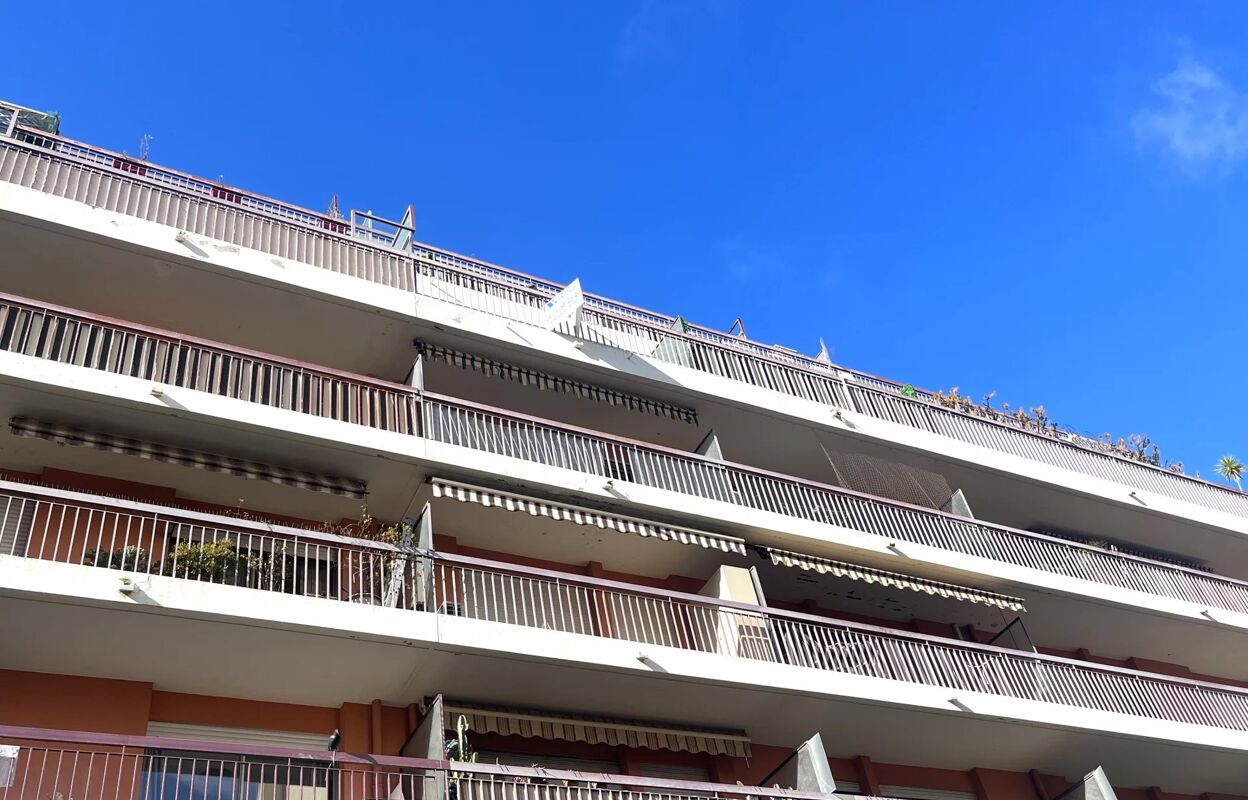 appartement 2 pièces 47 m2 à vendre à Nice (06300)