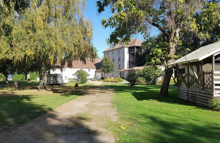 Superbe propriété (moulin/camping) à vendre à Saint Savin 86 — photo 2
