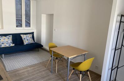 location appartement 499 € CC /mois à proximité de Saint-Gilles (30800)