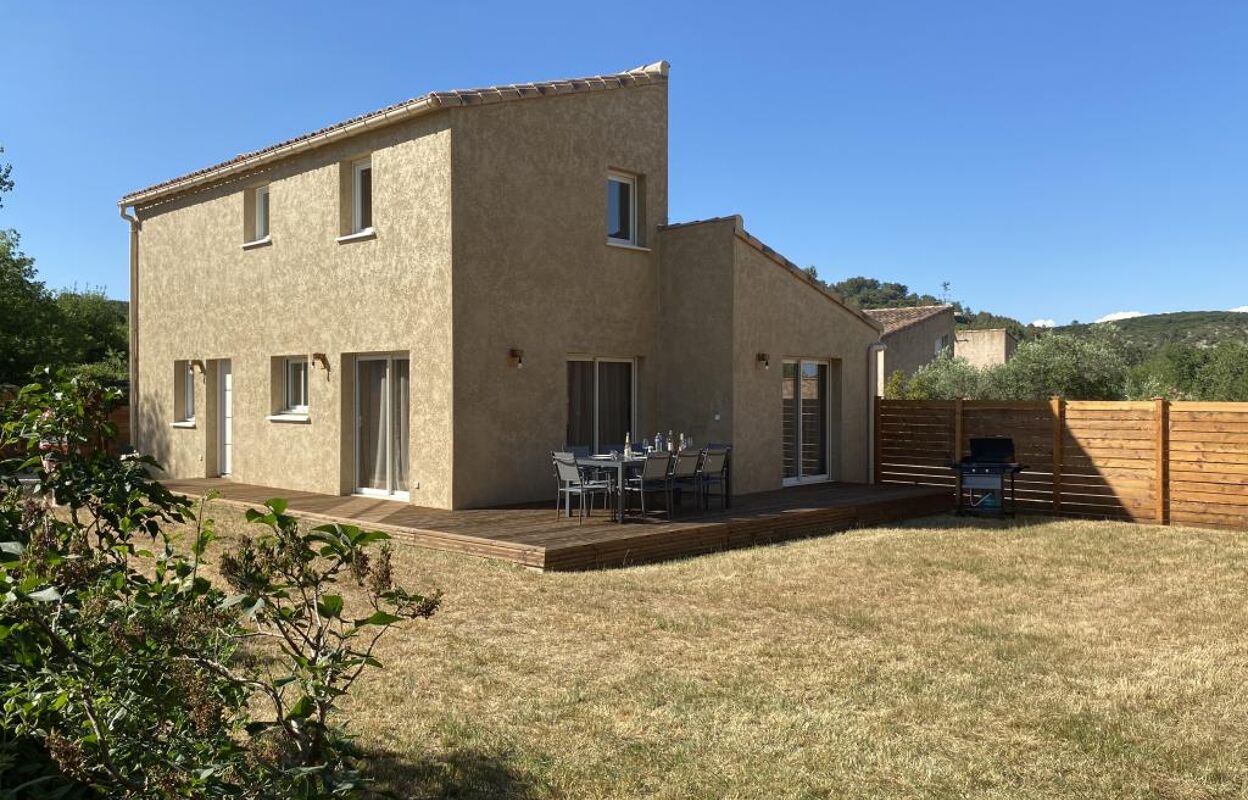 maison 4 pièces 93 m2 à louer à Saint-Côme-Et-Maruéjols (30870)