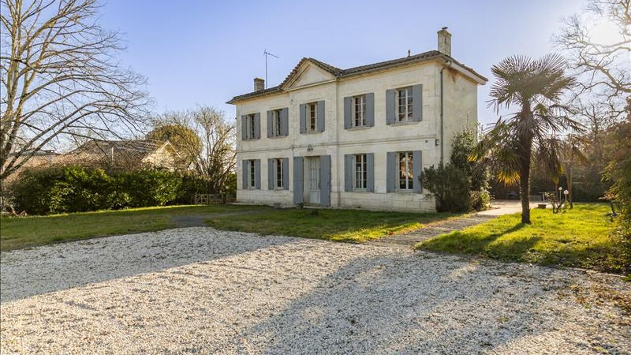 maison 7 pièces 176 m2 à vendre à Savignac-de-l'Isle (33910)