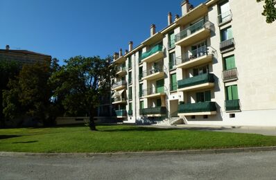 location appartement 735 € CC /mois à proximité de Éguilles (13510)