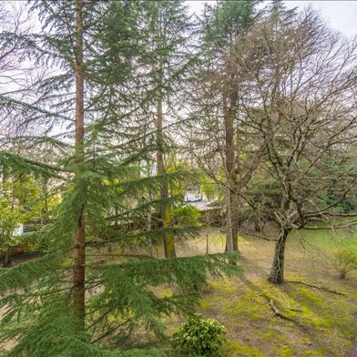 Appartement 4 pièces 233200 €