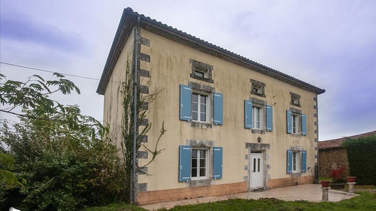 maison 5 pièces 174 m2 à vendre à Bussière-Badil (24360)
