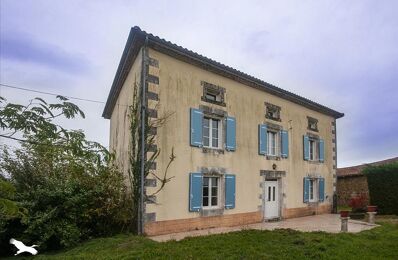vente maison 178 123 € à proximité de Saint-Claud (16450)