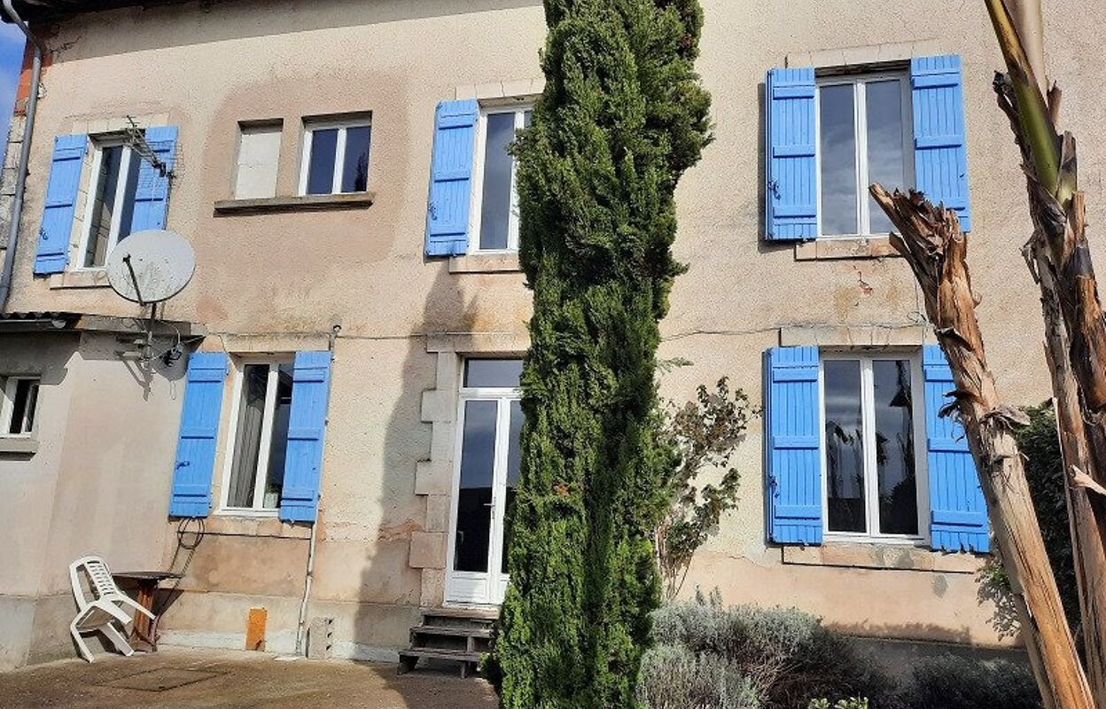 maison 9 pièces 280 m2 à vendre à Roquefort (40120)