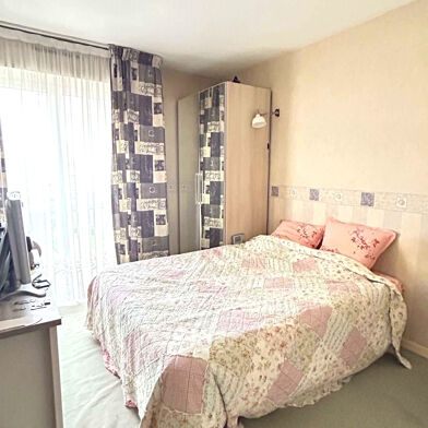 Appartement 4 pièces 75000 €