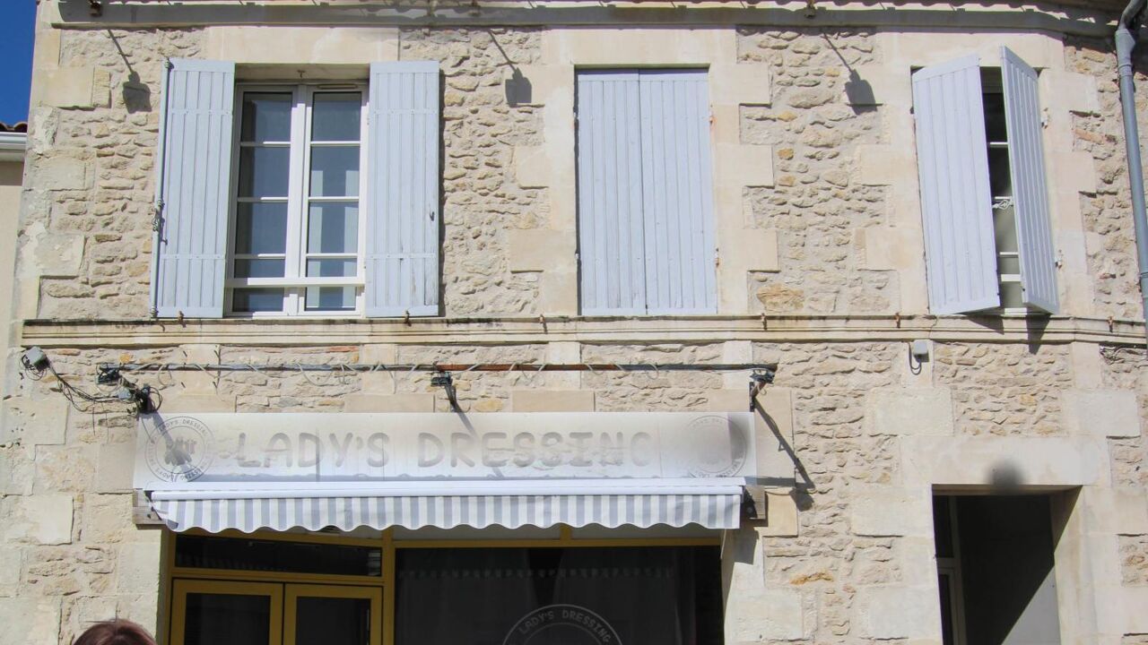 immeuble  pièces 130 m2 à vendre à Saint-Ciers-sur-Gironde (33820)