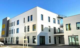 Bureau  109 m² à louer à Rillieux-la-Pape (69140)