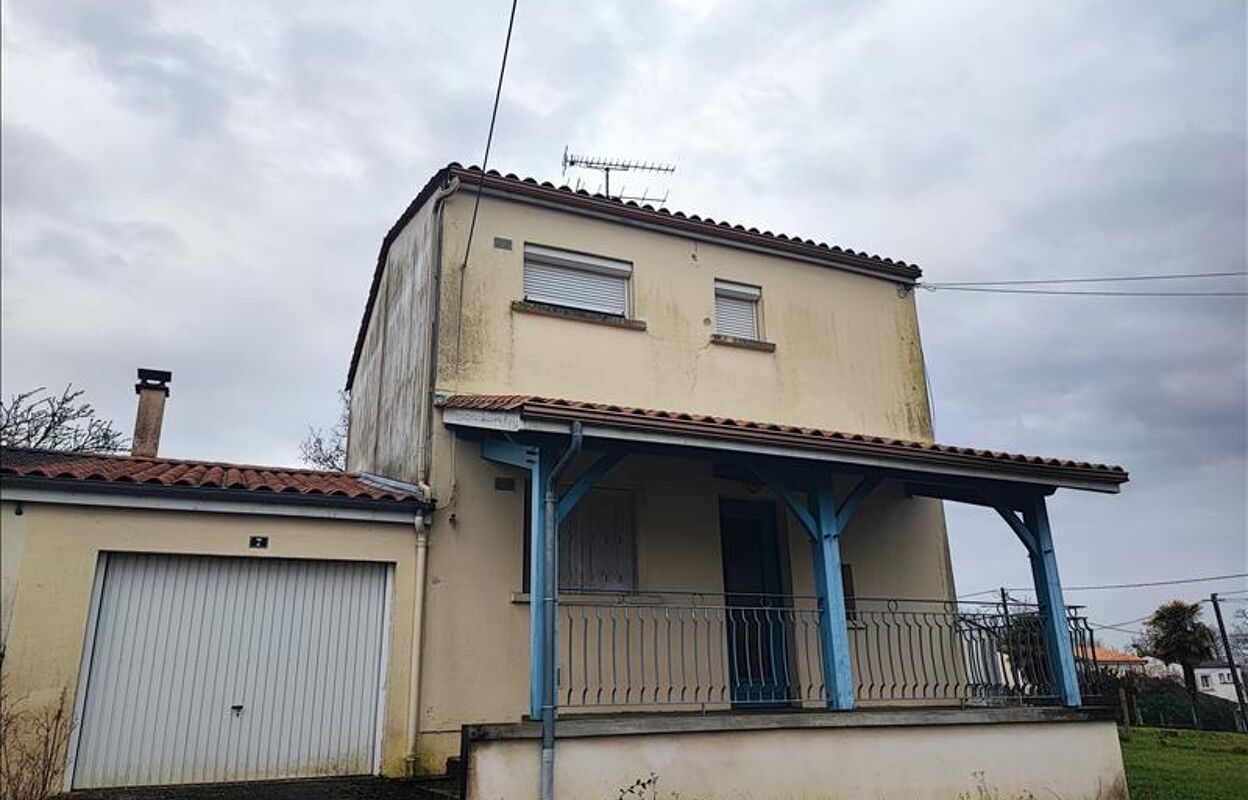 maison 4 pièces 67 m2 à vendre à Montguyon (17270)