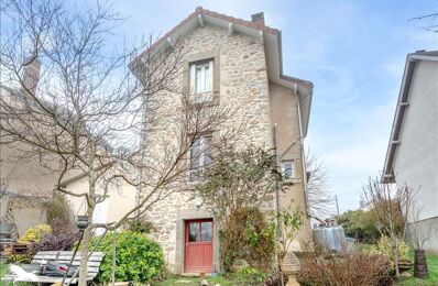 vente maison 162 640 € à proximité de Roumazières-Loubert (16270)