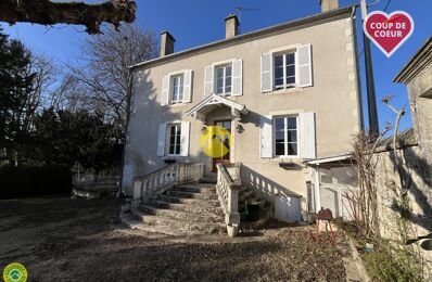 vente maison 265 000 € à proximité de Saint-Caprais (18400)