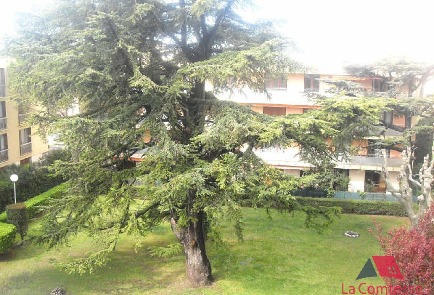 TYPE 3 SAINT JULIEN LES HAUTS DE SAINT JULIEN — photo 1