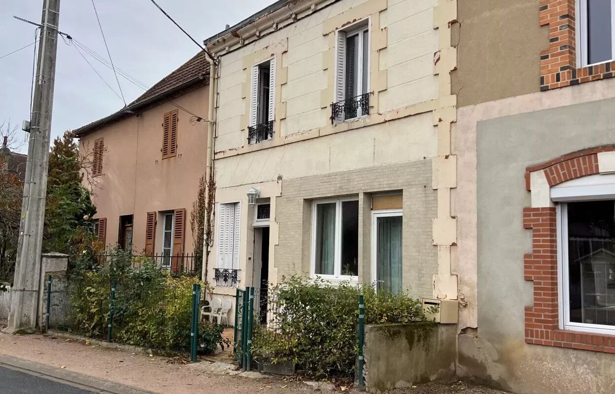 appartement  pièces 191 m2 à vendre à Monétay-sur-Loire (03470)