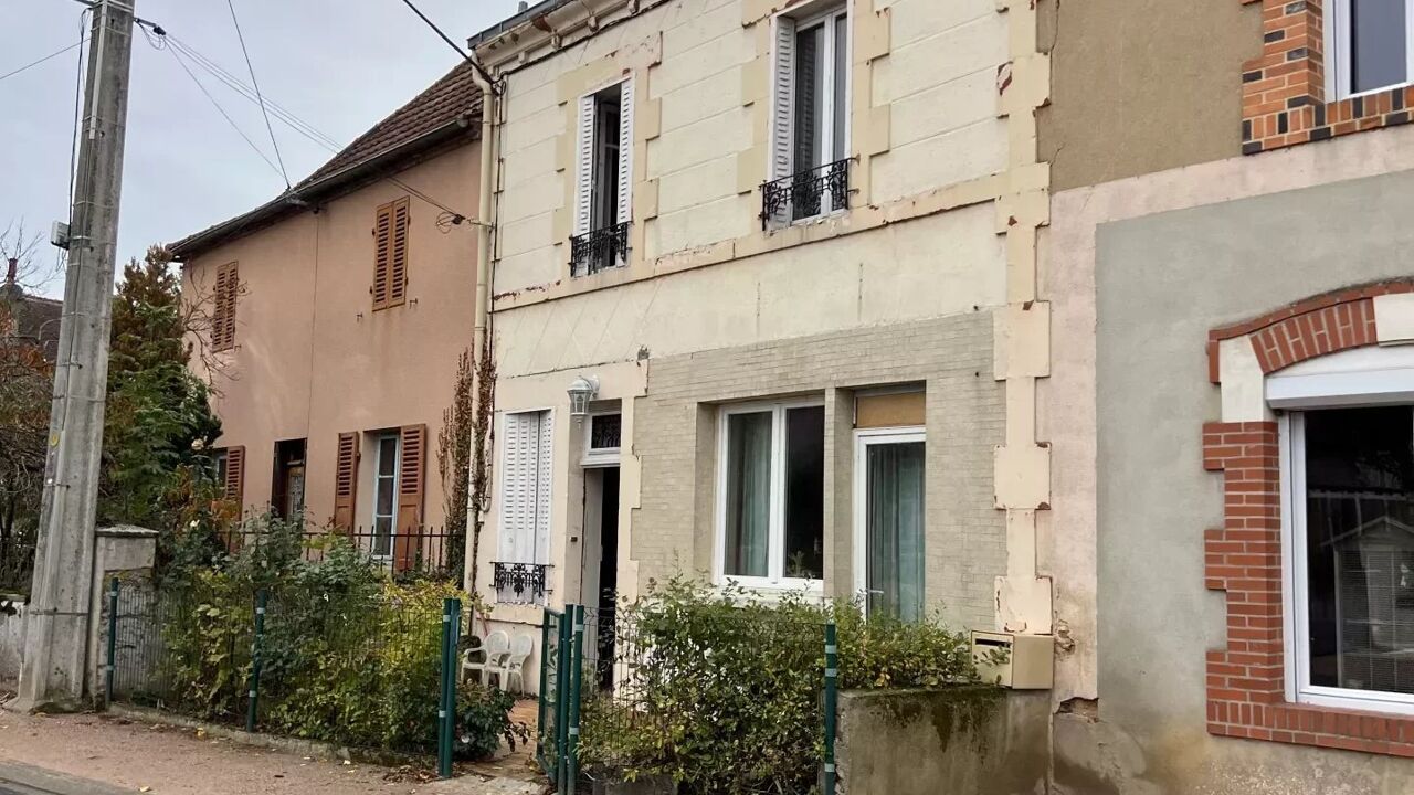 maison  pièces 191 m2 à vendre à Monétay-sur-Loire (03470)