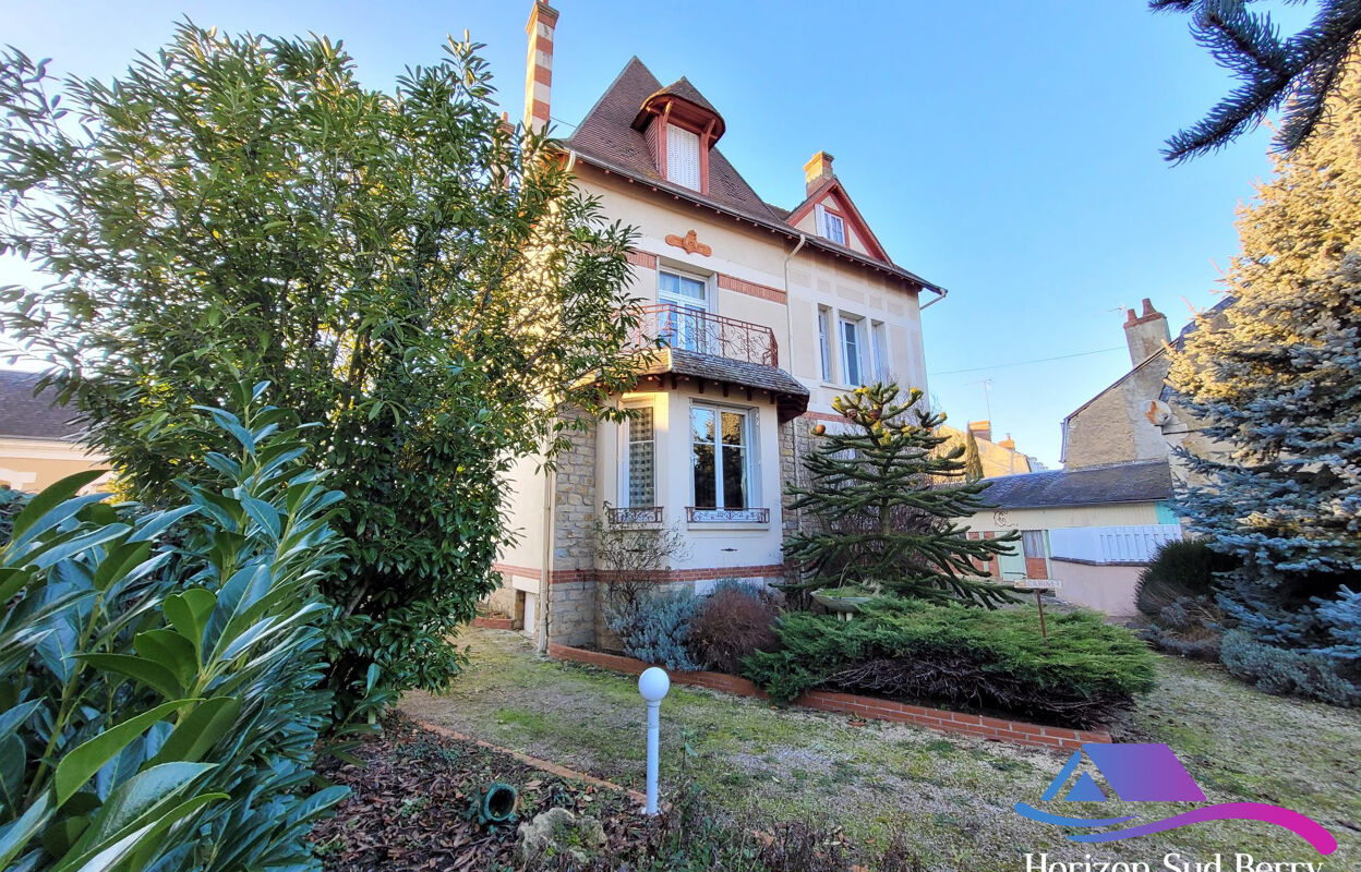 maison 10 pièces 176 m2 à vendre à La Châtre (36400)