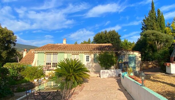 Villa / Maison 6 pièces  à vendre Cavalaire-sur-Mer 83240