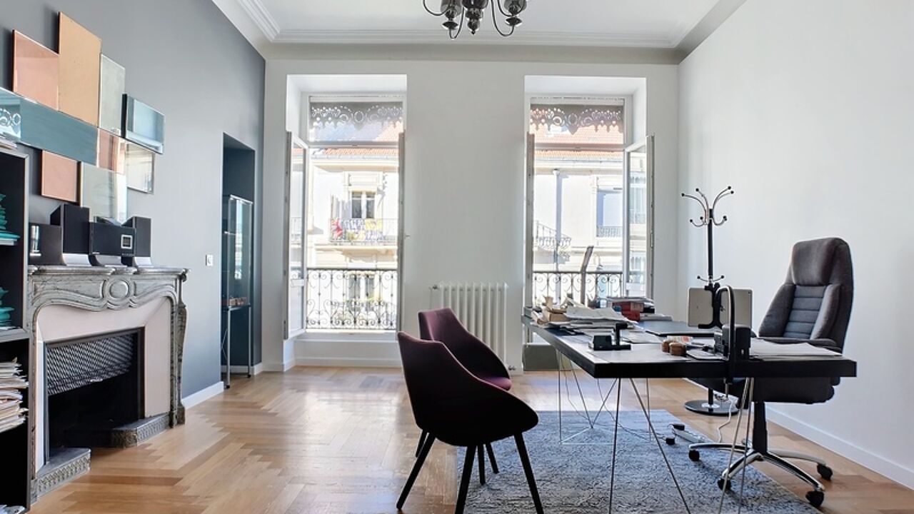 bureau 5 pièces 125 m2 à vendre à Grenoble (38000)