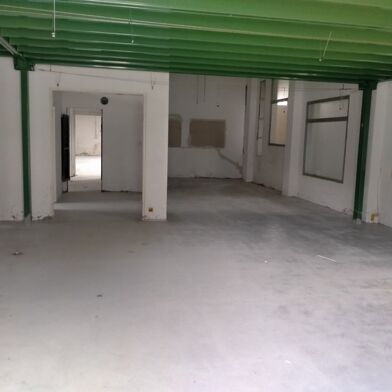 Bureau 1 pièce 58 m²