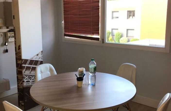 Bureaux Saint Avertin 110 m2 — photo 2
