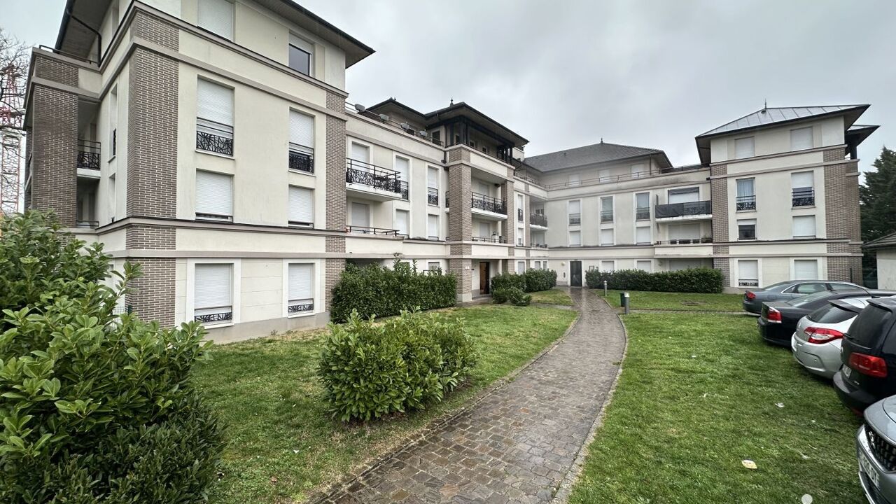 appartement 3 pièces 69 m2 à vendre à Dammarie-les-Lys (77190)