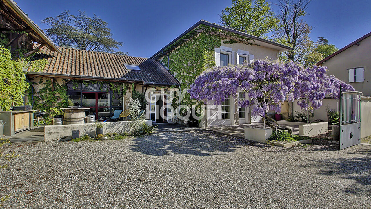 maison 5 pièces 163 m2 à vendre à Nivolas-Vermelle (38300)